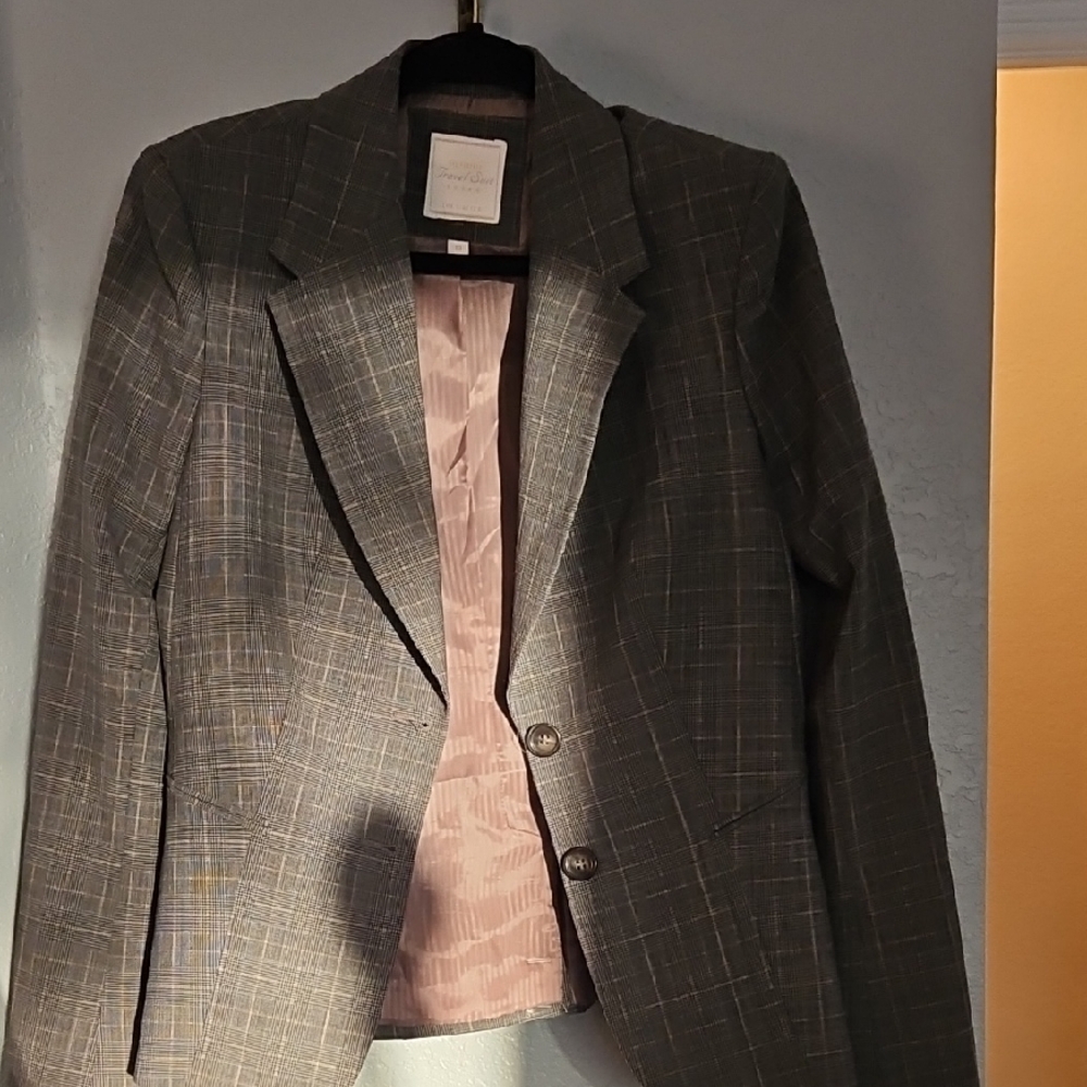 The Limited Perfect Travel Plaid Blazer 10